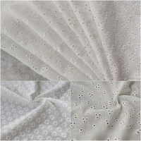 Tissu en coton 100% avec dentelle ajourée, broderie ajourée, tissu pour vêtements, motif floral sculpté, perforé, mode féminine