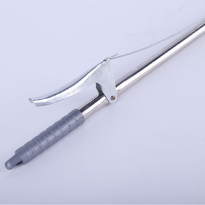 ที่คีบขยะสแตนเลสด้ามยาว เครื่องมือทำความสะอาดสระว่ายน้ำ สีเงิน - Product Image 3