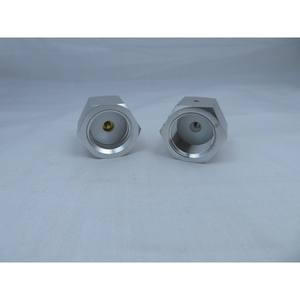 Adaptateur de bouteille de gaz mini pour eau gazeuse avec vanne de réduction de pression – Catégorie de produit : Adaptateurs et connecteurs pratiques - Product Image 2