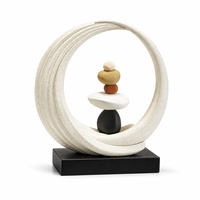 Sculpture circulaire moderne en résine blanche mouchetée avec motif de pierres colorées pour la décoration de table de salon, vente en gros