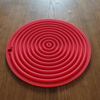 Tapis de dessous de plat en silicone rond polyvalent et antidérapant résistant à la chaleur sans BPA pour les casseroles chaudes Protection de la table à manger de cuisine