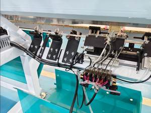 Automatische Hochgeschwindigkeits-CNC-Glasbiegemaschine PLC Temper- und Laminierungsanlage Verbundglas-Schneidemaschine - Product Image 4