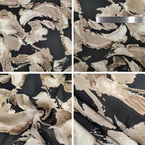 Usine en gros bloc graffiti motif 100% polyester tissu doux en mousseline de soie nida crêpe abstrait impression tissu pour abaya - Product Image 6