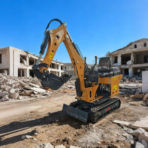 Mini-excavatrice TF06 à livraison rapide, 700 kg, pour usage domestique, moteur Yanmar, machine de terrassement, mini-pelle EPA - Product Image 1