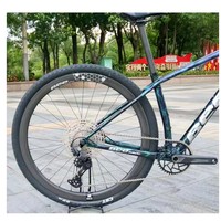 Vélo de montagne en carbone de 29 pouces, ultra léger, 7-8 kg, professionnel, 12 vitesses, frein à disque hydraulique, hardtail VTT pour la vente en gros