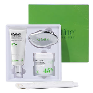 Kit de soins pour les pieds 4 pièces, kit spa pour les pieds, soin des pieds secs et craquelés, crème pour les pieds lissante et nourrissante, cadeau pour Noël, anniversaire, Saint-Valentin - Product Image 1