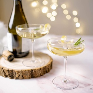 Elegante Juego de Coctelera Boston de Acero Inoxidable Color Oro Rosa, Vasos de Martini, Cuchara para Cócteles, Jigger, Accesorios, Juego de Regalo Metálico - Product Image 2