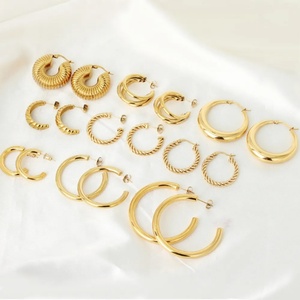 Pendientes de Aro Grandes y Gruesos Minimalistas de Moda para Mujer, Pendientes Geométricos Personalizados de Acero Inoxidable con Baño de Oro PVD de 18K - Product Image 2