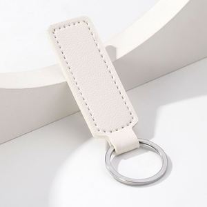 Porte-clés en cuir PU personnalisés avec logo, véganes, en gros, de luxe, vierges, pour entreprises, cadeaux - Product Image 3