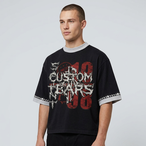 Camiseta Dirty Wash personalizada de algodón de 300GSM de alto gramaje, oversize, corta, de corte cuadrado, con gráfico de pedrería, para hombre, anti-bolitas - Product Image 1