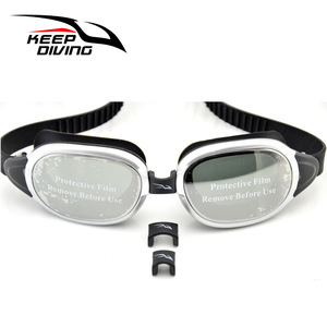 แว่นตาว่ายน้ำสำหรับดำน้ำรุ่น SG-860 เลนส์เคลือบมิเรอร์ ป้องกันฝ้า กันน้ำ กันรังสียูวี กรอบใหญ่ ใช้ได้กับทุกคน - Product Image 2