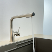 Robinet de salle de bain STOCCO moderne à poignée unique en laiton chromé, extractible, à poser sur le plan, 3 modes de pulvérisation, rotation à 360°, avec cartouche céramique