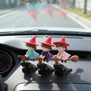 Vashine Adorno de Coche de <span class=keywords><strong>Bruja</strong></span> Voladora de Dibujos Animados Impreso <span class=keywords><strong>en</strong></span> 3D, Juguetes Divertidos de <span class=keywords><strong>Bruja</strong></span> Oscilante para Decoración de Coche - Product Image 6