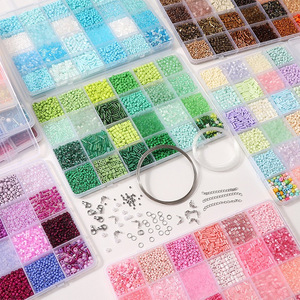 핫세일 10칸 비즈 스팽글 박스 세트 DIY 비즈 장식품 만들기 어린이 의류 바느질 공예 용품 - Product Image 3