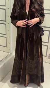 Abaya à manches longues avec bordure en dentelle, motif contrastant <span class=keywords><strong>noir</strong></span> <span class=keywords><strong>et</strong></span> <span class=keywords><strong>blanc</strong></span>, broderie moelleuse, style <span class=keywords><strong>kimono</strong></span> ouvert, Abayas musulmanes - Product Image 4