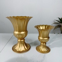 PROMOTION EXCEPTIONNELLE : Mini Urne Métallique sur Pied, Pot de Fleurs, Support Floral, Vase en Métal pour Anniversaire, Événement, Décoration Intérieure