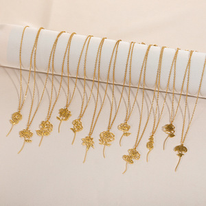 Collier simple <span class=keywords><strong>en</strong></span> acier inoxydable avec fleur de décembre pendentif fleur d'anniversaire collier souvenir bijoux - Product Image 3
