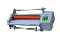 Qualité supérieure et haute qualité Yied haute efficacité et faible coût large gamme d'application A2 60 cm Machine à plastifier