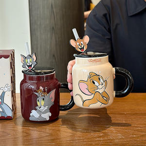 Zuo Mu Tom <b>And</b> Jerry Ceramic Mug <b>With</b> <b>Lid</b> <b>And</b> <b>Straw</b> Handle Reusable Coffee <b>Cup</b> For Home Or Gift - Product Image 1