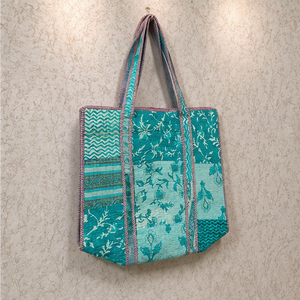 Bolso Tote Acolchado Bohemio Aqua Patchwork para Mujer, Hecho a Mano, de Algodón Floral, para Compras, Venta al por Mayor, Fabricante Exportador - Product Image 1