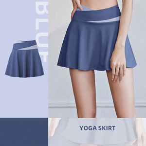 Jupe de tennis pour femmes, imprimée, séchage rapide, respirante, tissu extensible, design plissé, poches intérieures, sublimation personnalisée sur le devant - Product Image 5