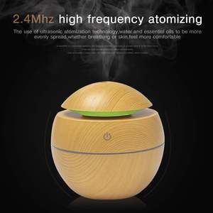 Difusor de Aroma Portátil Mini para el Hogar, Humidificador con Aroma a Madera, Difusor de Aceites Esenciales con Forma de Hongo - Product Image 3