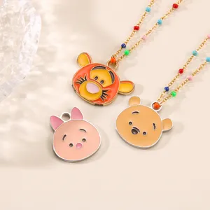 Collar de cuentas con personajes de dibujos animados para niñas, colgante de esmalte colorido con diseño creativo de cerdo, Tigre y oso, hecho a mano