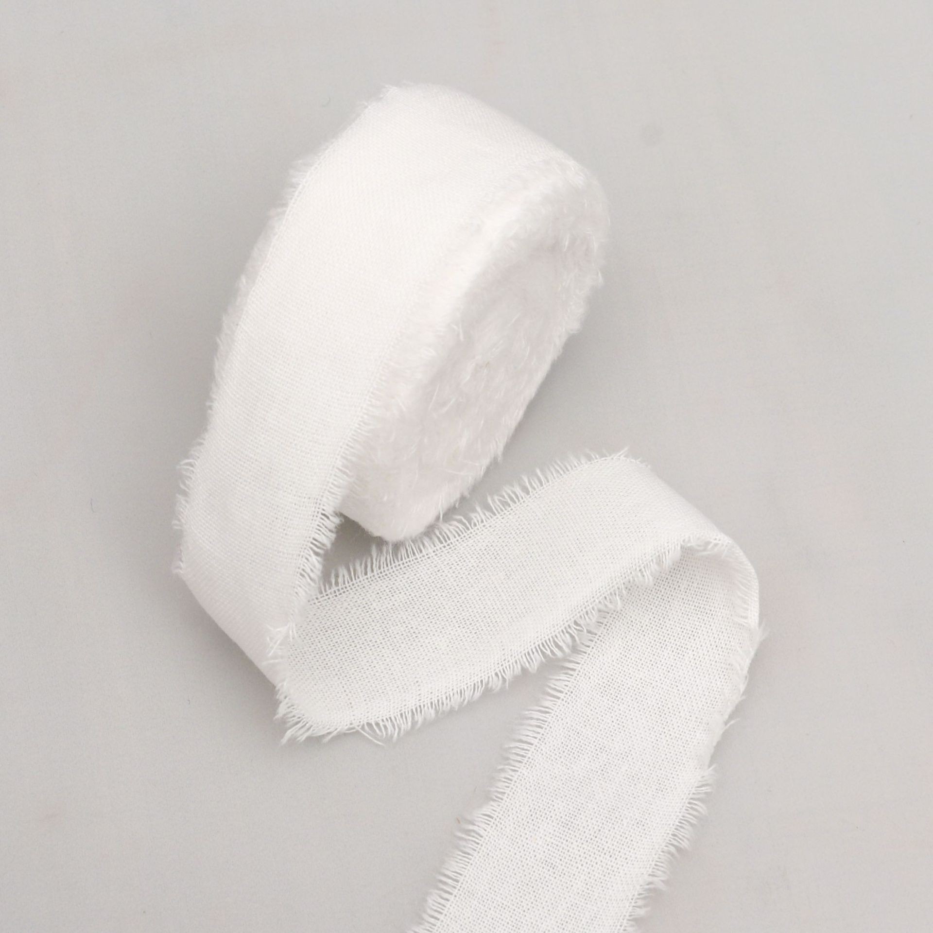 Off White-2cm*9 Meters