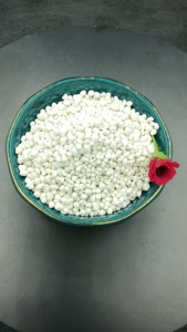 Urée de qualité agricole 46% d'azote Engrais granulaire en granulés d'urée avec le meilleur prix - Product Image 6