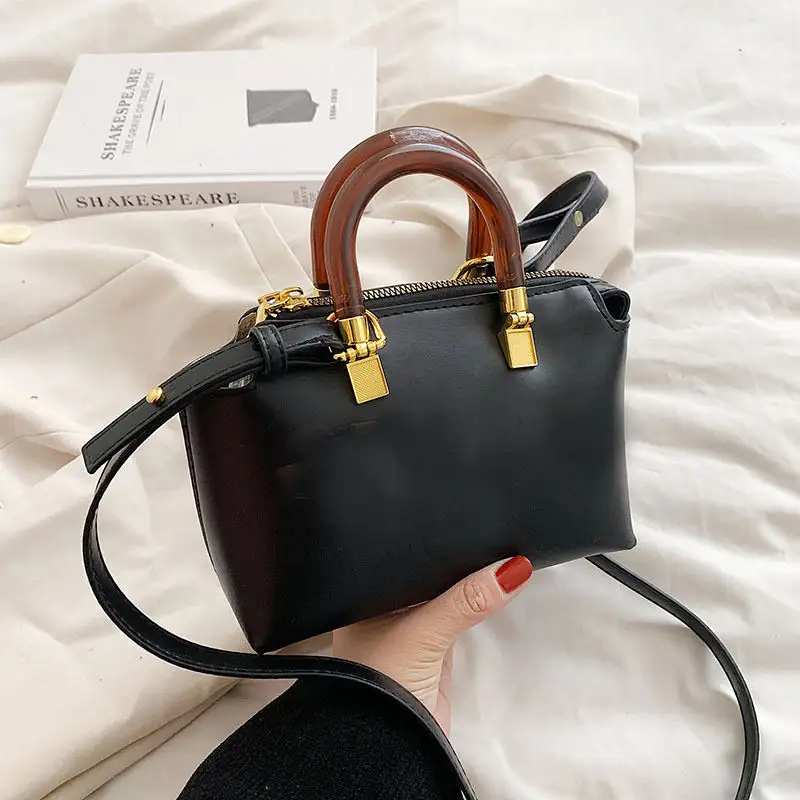2024 Mini sac à main de créateur de luxe pour femmes de haute qualité marque originale sacs à main en cuir pochette croisée et Styles de sac à dos