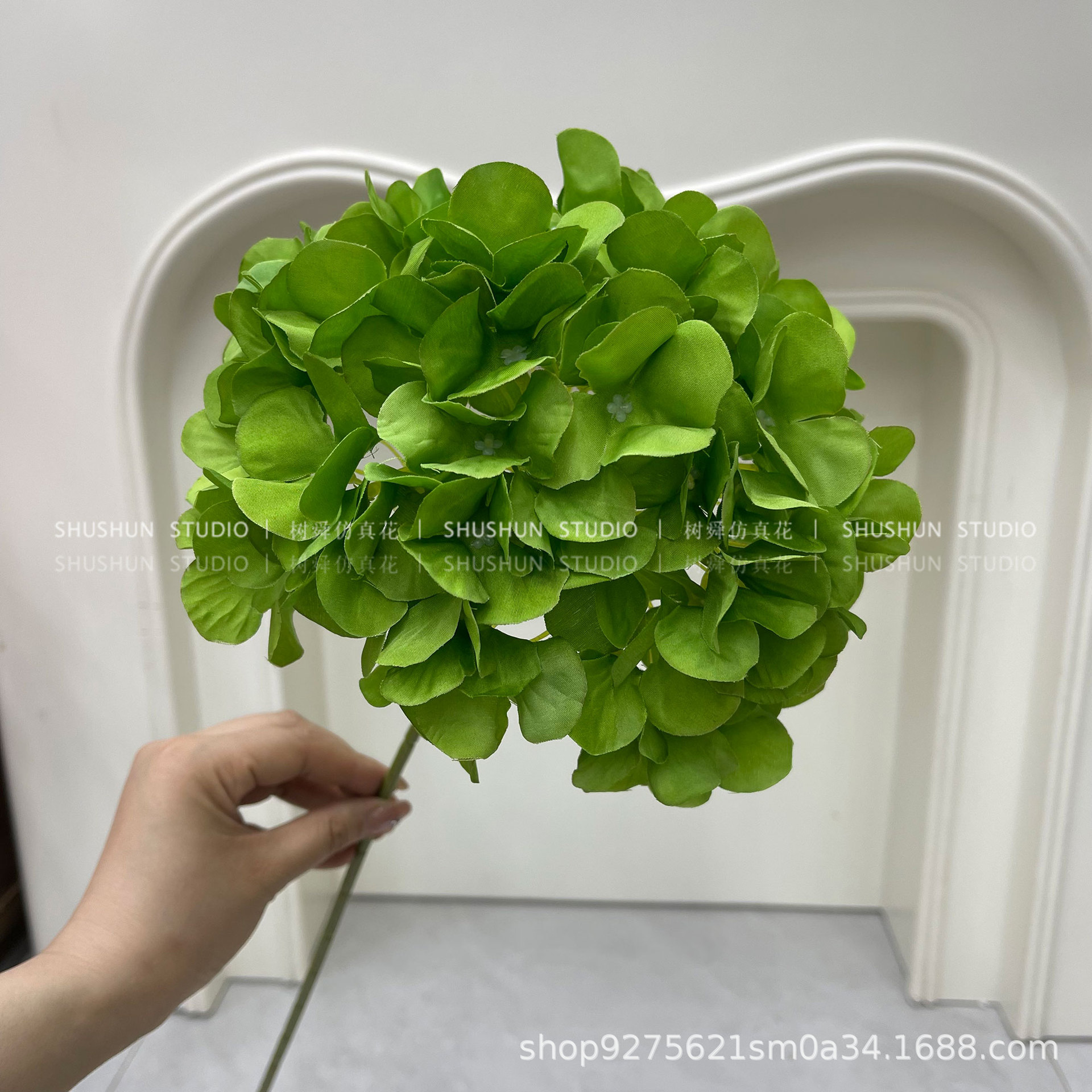 Bamboo Peak Grass - Gradient Green