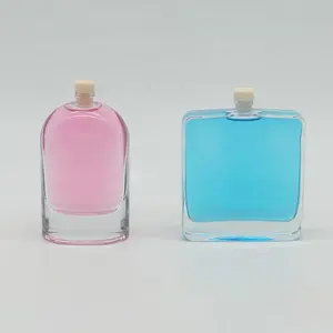 Muestra gratis 100mL botella de perfume cuadrada plana única botella de vidrio difusor de aceite aromático con corcho de goma