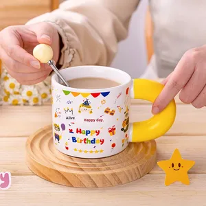 Taza de Cerámica con Diseño de <span class=keywords><strong>Cumpleaños</strong></span> para Niños, Taza Infantil de Dibujos Animados, Regalo Personalizable para Jardín de Niños y Festividades - Product Image 1