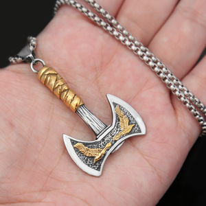 Collar con colgante de hacha de cuervo vikingo nórdico y único, de acero inoxidable, unisex, joyería de regalo - Product Image 4