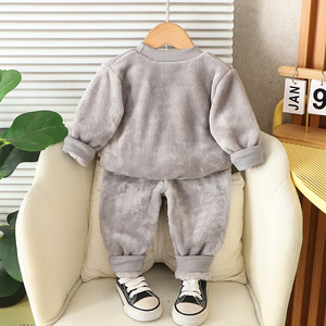 Vêtements d'automne et d'hiver pour enfants, pyjamas bébé deux pièces, nouvelle collection 2025, costume homme/femme, vêtements de détente en flanelle, vêtements de maison, dessin animé animal - Product Image 5