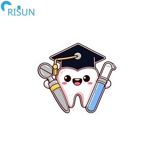 Cadeau de gradué souvenir personnalisé Mortarboard Graduation Diplôme Cadeau Épinglettes Badges Broches Épingles en émail de graduation personnalisées - Product Image 6