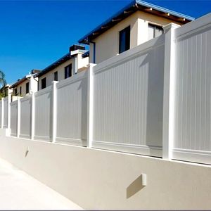 थोक 6x8 फीट उच्च गुणवत्ता वाले सफेद pvc विनाइल प्लास्टिक गोपनीयता गार्डन बाड़ पैनल 3 डी मॉडलिंग पोस्ट स्ट्रिप के साथ शामिल - Product Image 5