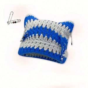 Chapeau carré punk tricoté unisexe fait main, multicolore en acrylique, idéal pour les voyages - Vente en gros - Product Image 2