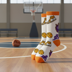 Chaussettes de sport unisexes blanches Celtics pour le basketball, logo brodé personnalisable, fonction antibactérienne pour la saison d'automne - Product Image 3