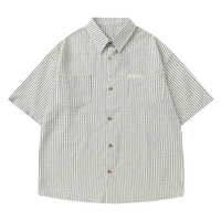 Kemeja Pria Ramah Lingkungan Poliester/Katun Bergaris Vertikal Lengan Panjang Model Longgar Kancing Depan Kasual Streetwear Dua Saku Pribadi
