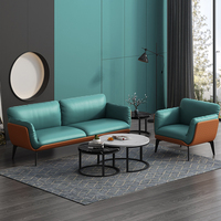 Canapé modulaire trois places en cuir noir, style minimaliste moderne, mousse haute densité, base en bois confortable, pour hôtel, école, usage commercial