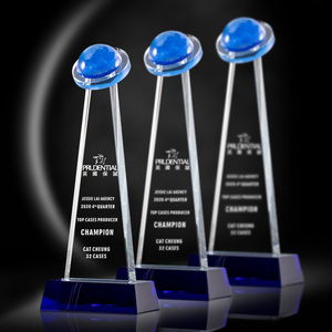 Lettrage créatif personnalisé Globe de cristal Trophée pour le concours de <span class=keywords><strong>discours</strong></span> sur le campus Cérémonie annuelle Prix Techniques d'impression UV - Product Image 3