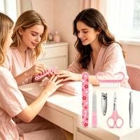 Ensemble de manucure floral rose 6 pièces, kit de soin des ongles portable, lime à ongles, coupe-ongles, pousse-cuticules, ciseaux, pincettes, brosse, pour la maison et les voyages