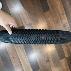 20 "Fat Tires 20X5.0 et 20" Tubes <span class=keywords><strong>de</strong></span> vélo 20x5/5.0 AV32mm <span class=keywords><strong>Valve</strong></span> Tubes Vélo électrique 20x5.0 Pneus et tubes <span class=keywords><strong>de</strong></span> vélo - Product Image 6