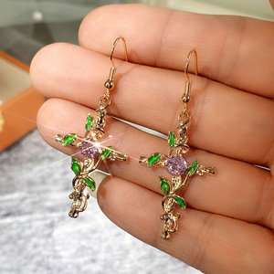 Pendientes Colgantes de Esmalte con Diseño de Hoja Creativa para Mujer, Accesorio de Moda Elegante Inspirado en la Naturaleza, Chic para Uso Diario - Product Image 3