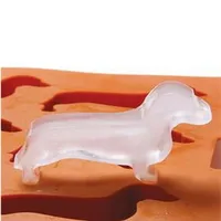 Vente en gros de moule à gâteau en forme de chien en silicone de qualité alimentaire approuvé passe au lave-vaisselle populaire bac à glaçons en silicone bac à glaçons