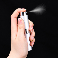 Atomiseur de parfum portable de haute qualité, flacon de 8 ml, 10 ml, 15 ml, aluminium noir mat avec pulvérisateur à visser en métal