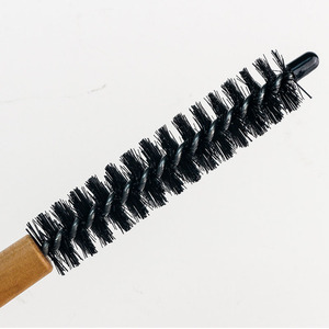 Peigne rond en bois ultra-compact de 16 mm et 20 mm, idéal pour les cheveux fins des femmes, les franges et les cheveux courts bouclés des hommes, facile <span class=keywords><strong>à</strong></span> utiliser <span class=keywords><strong>à</strong></span> la maison - Product Image 3