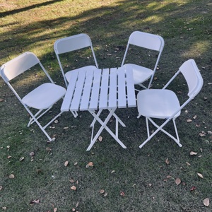 <span class=keywords><strong>Set</strong></span> <span class=keywords><strong>Tavolo</strong></span> <span class=keywords><strong>e</strong></span> <span class=keywords><strong>Sedie</strong></span> Pieghevoli in Plastica Portatile per Picnic, Campeggio, Scuola ed Eventi all'Aperto - Product Image 2