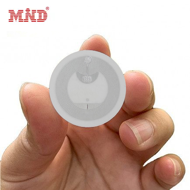 Programmable NFC Tag 13.56MHz Printing Logo NTAG 213 Chip Rfid Anti Metal Antenna Self-adhesive NFC Sticker Roll